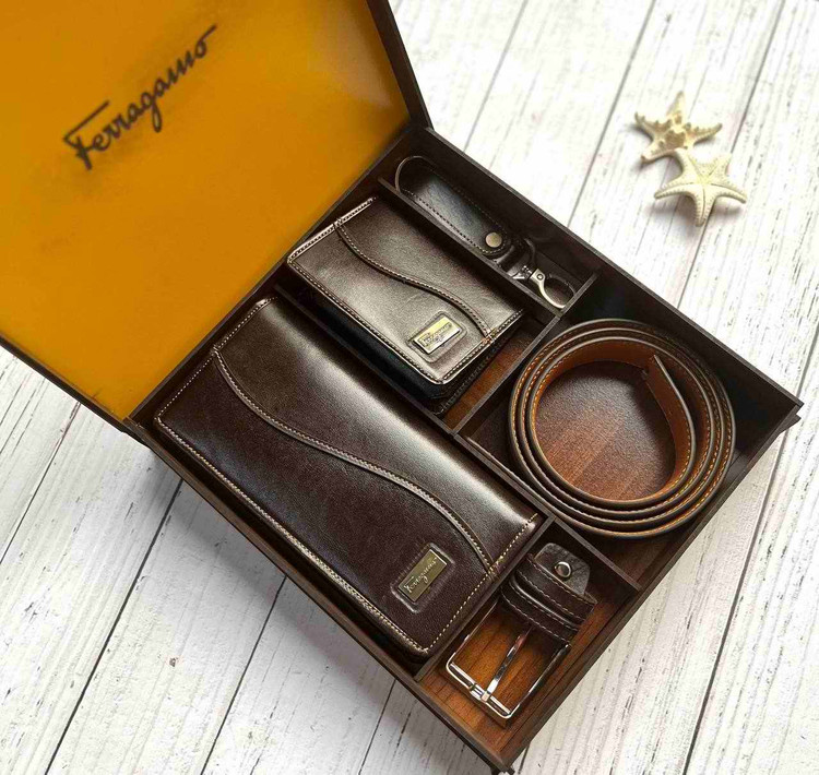 خرید ست چرم گاوی مردانه 4تیکه طبیعی برند فراگاما با بسته بندی چوبی