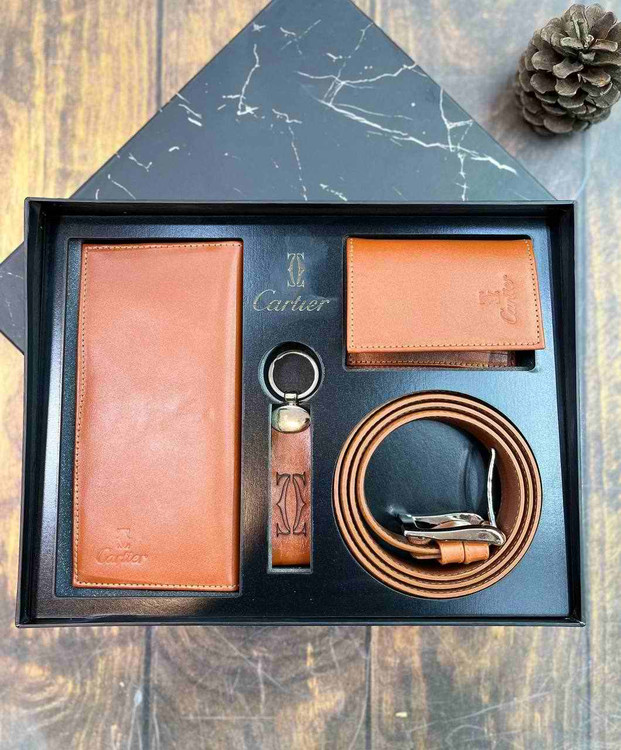 خرید ست کیف پول مردانه 4تیکه چرم گاوی طبیعی برند اوکارو با بسته بندی هاردباکس