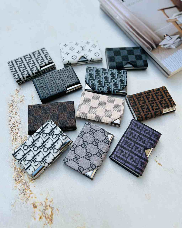 خرید جاکارتی مگنتی طرح برند