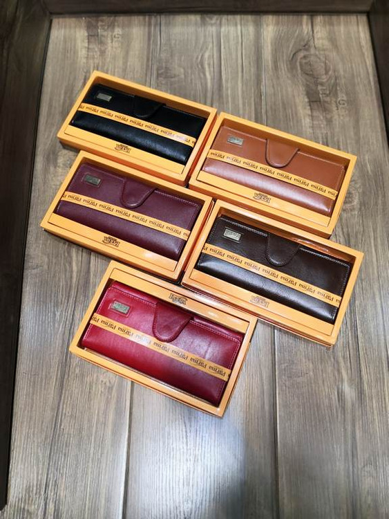 خرید کیف پول زنانه چرم گاوی پارما