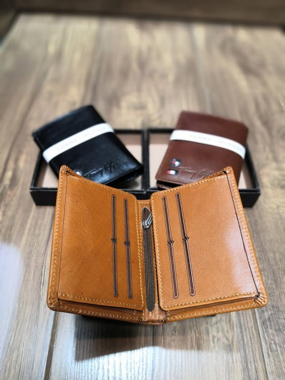 خرید کیف پول جیبی چرم گاوی طبیعی برند تامی