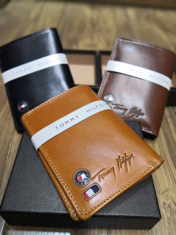 خرید کیف پول جیبی چرم گاوی طبیعی برند تامی