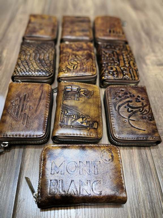 خرید جاکارتی چرم گاوی طبیعی دور زیپ دسترنگ طرح دار