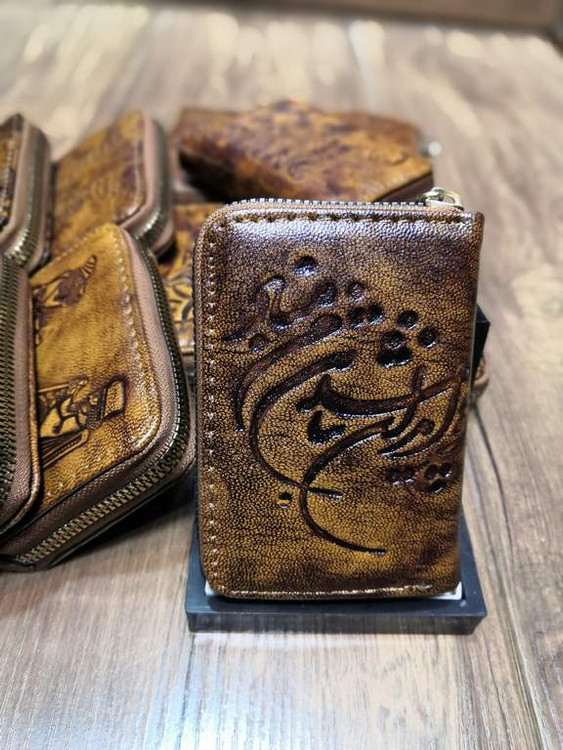 خرید جاکارتی چرم گاوی طبیعی دور زیپ دسترنگ طرح دار