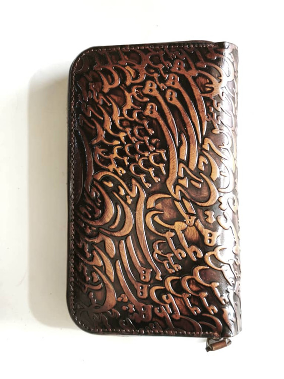 خرید کیف پول دستی چرم گاوی طبیعی دور زیپ اعلا دسترنگ طرح دار