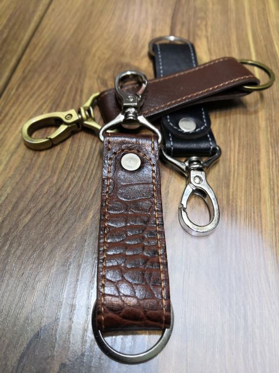 خرید جاکلیدی چرم گاوی پهن مردانه  یراق اعلا