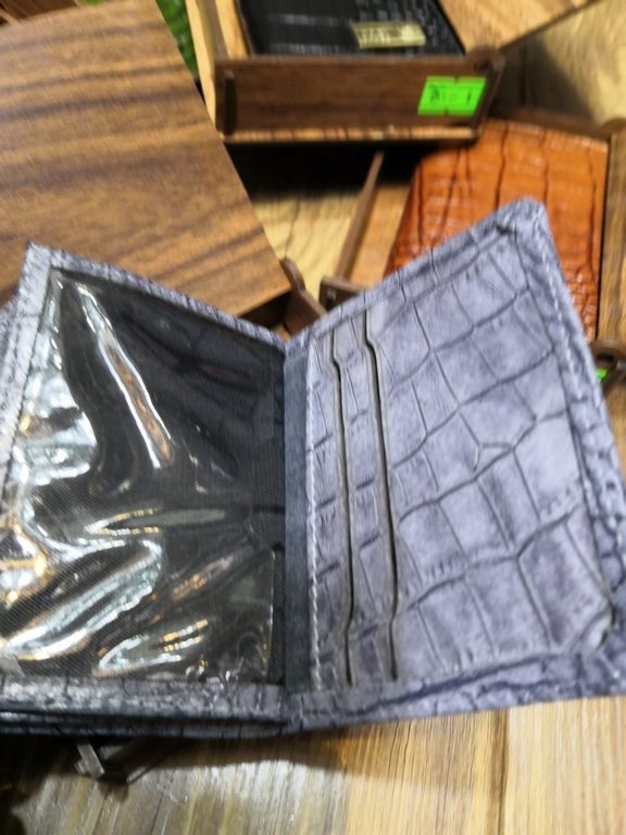 خرید جاکارتی چرم گاوی طبیعی کرو ساده رنگی مونت بلانک جعبه چوبی