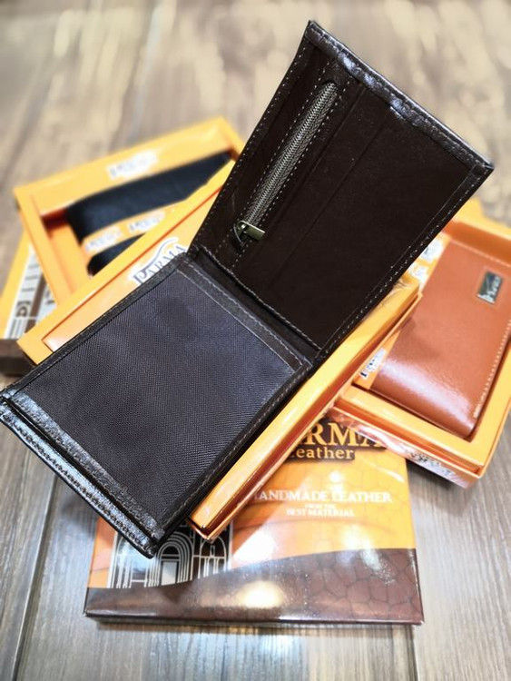 خرید کیف پول جیبی دوالبوم چرم گاوی طبیعی مارک فلزی پارما