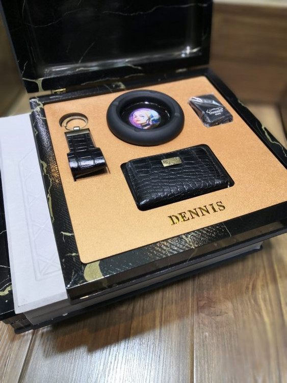 خرید ست هدیه کادو مردانه 4تیکه اعلا دنیس