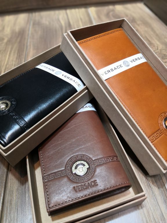 خرید کیف پول چرم گاوی طبیعی کتی مردانه مارک فلزی اعلا ورساچه