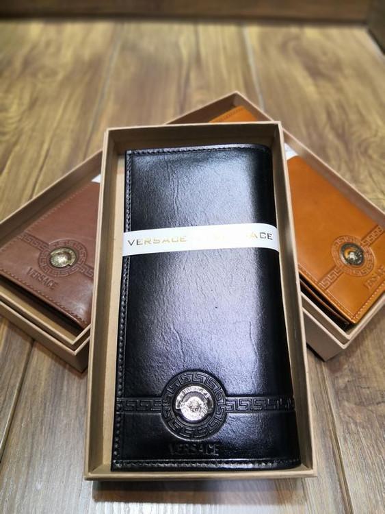 خرید کیف پول چرم گاوی طبیعی کتی مردانه مارک فلزی اعلا ورساچه