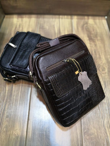 خرید دوشی چرم گاوی اعلا 4 زیپ جادار با بند دستی و دوشی