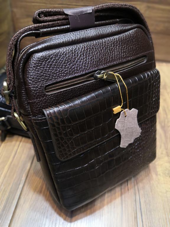 خرید دوشی چرم گاوی اعلا 4 زیپ جادار با بند دستی و دوشی