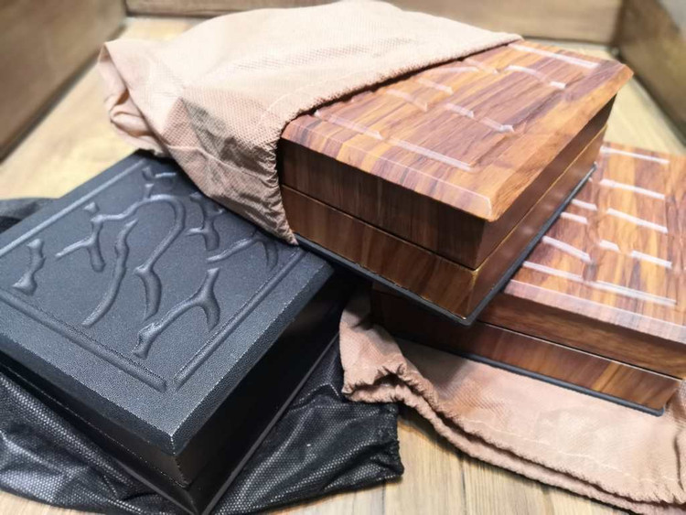 خرید ست هدیه جاکارتی چرم گاوی و فندک ساعتی چراغ دار گازی دنیس