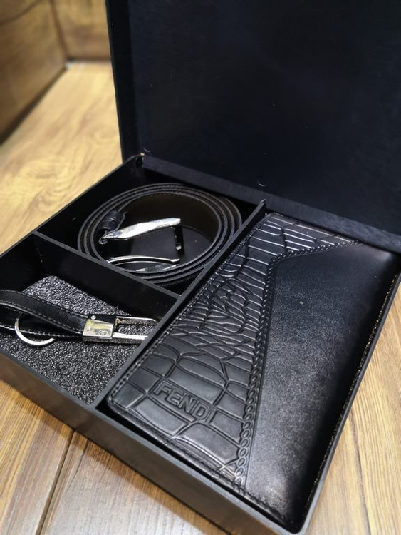 خرید ست کیف پول چرم گاوی طبیعی 3 تیکه جاکلیدی برند فندی