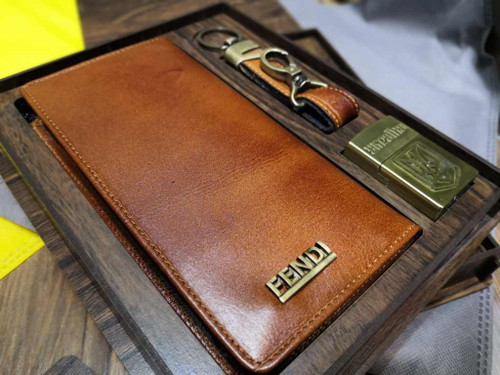 خرید ست هدیه چرم گاوی طبیعی فندکی برند فندی