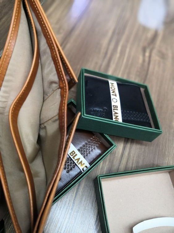 خرید کیف پول جیبی چرم گاوی طبیعی طرح دار برند مونت