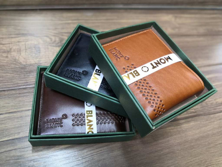 خرید کیف پول جیبی چرم گاوی طبیعی طرح دار برند مونت