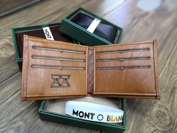 خرید کیف پول جیبی چرم گاوی طبیعی طرح دار برند مونت