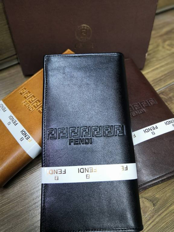 خرید کیف پول چرم مردانه کتی گاوی طبیعی اصل برند فندی